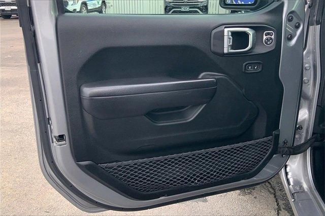 2020 Jeep Gladiator Vehicle Photo in INDEPENDENCE, MO 64055-1377