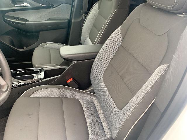2022 Chevrolet Trailblazer Vehicle Photo in MOON TOWNSHIP, PA 15108-2571