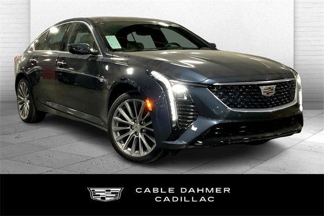 2025 Cadillac CT5 Vehicle Photo in KANSAS CITY, MO 64114-4545