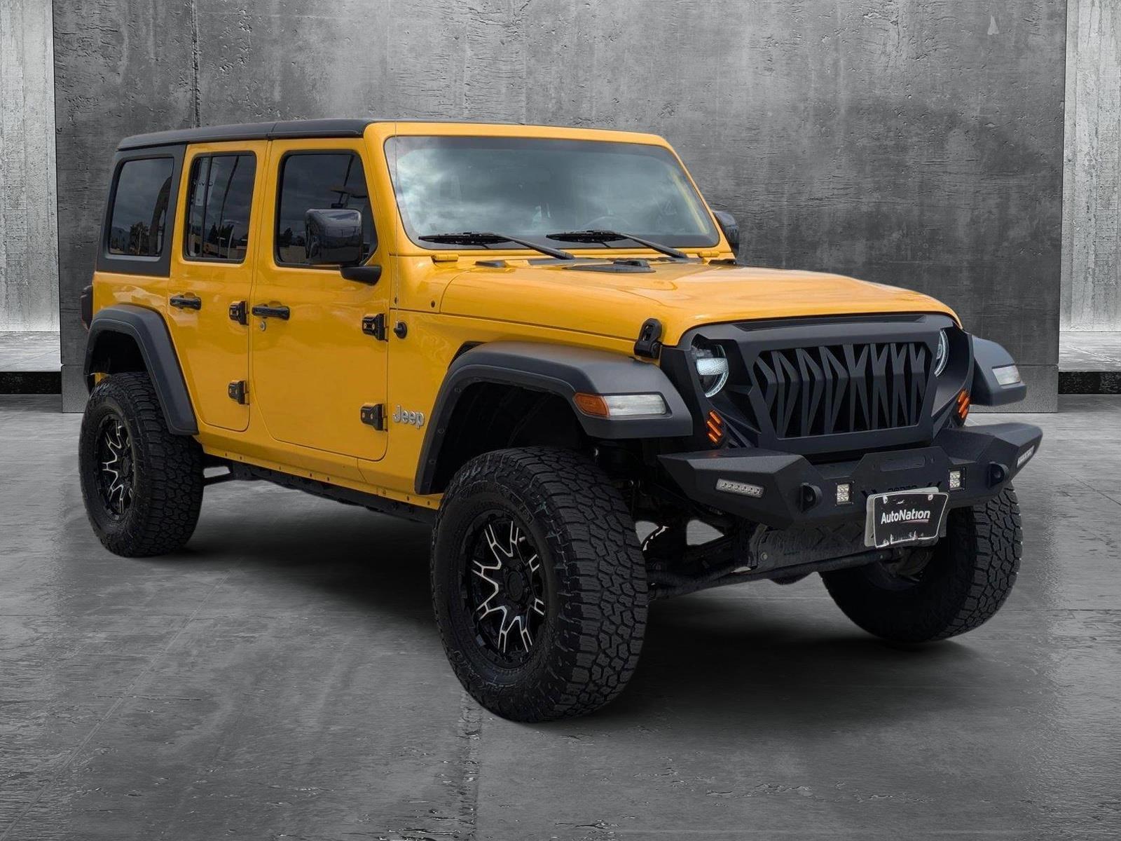 2020 Jeep Wrangler Unlimited Vehicle Photo in Tustin, CA 92782