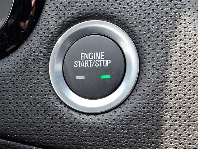 2025 Cadillac XT5 Vehicle Photo in ALLENTOWN, PA 18103-7399