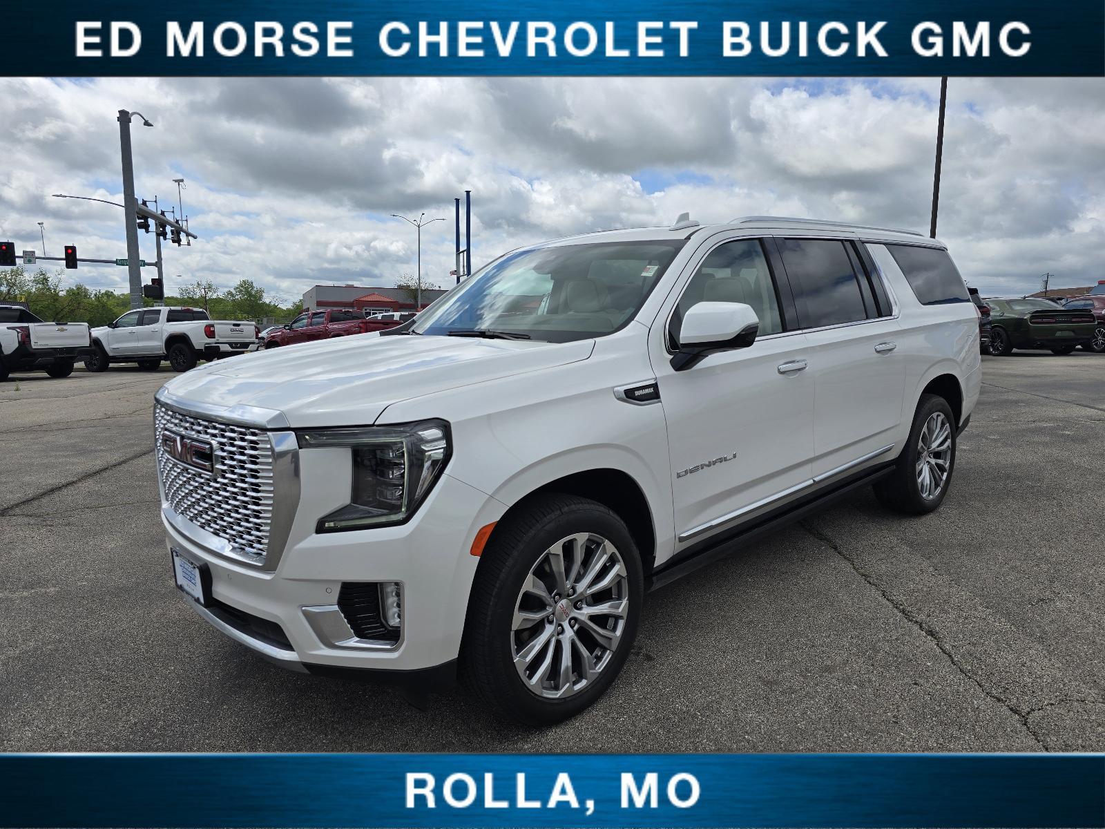2022 GMC Yukon XL Vehicle Photo in Rolla, MO 65401