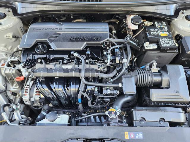2022 Hyundai ELANTRA Vehicle Photo in FORT WORTH, TX 76132