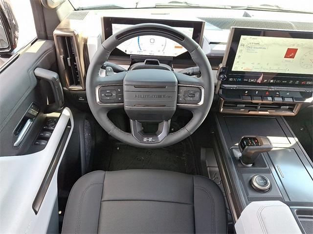 2025 GMC HUMMER EV SUV Vehicle Photo in LEWES, DE 19958-4935