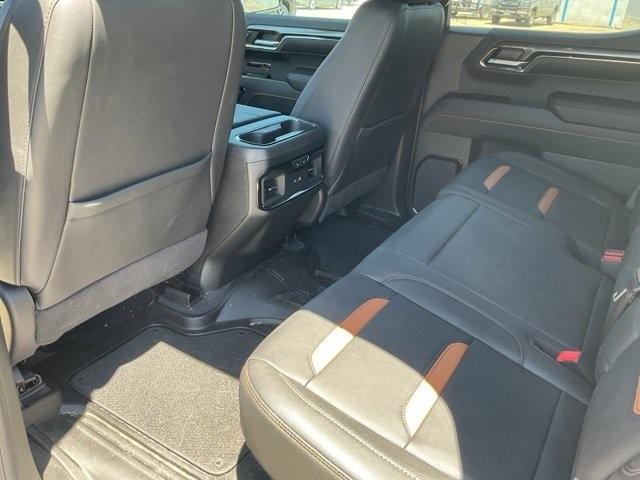2024 GMC Sierra 1500 Vehicle Photo in ENGLEWOOD, CO 80113-6708
