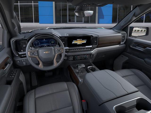 2025 Chevrolet Silverado 1500 Vehicle Photo in Roslyn, NY 11576