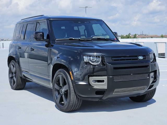 2021 Defender Vehicle Photo in AUSTIN, TX 78717