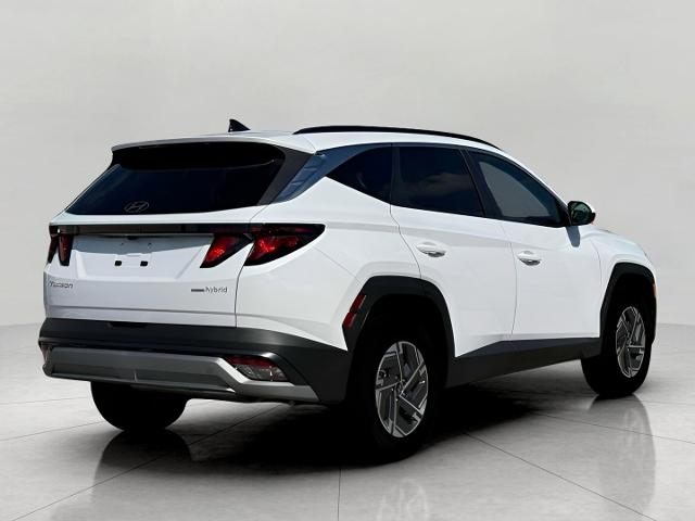 2025 Hyundai TUCSON Hybrid Vehicle Photo in Green Bay, WI 54304
