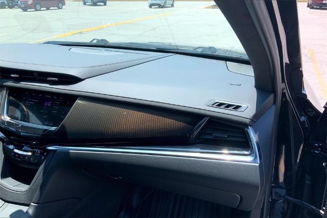 2022 Cadillac XT6 Vehicle Photo in Kansas City, MO 64114