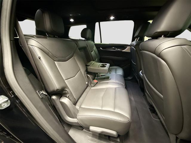 2024 Cadillac XT6 Vehicle Photo in EVERETT, WA 98203-5662