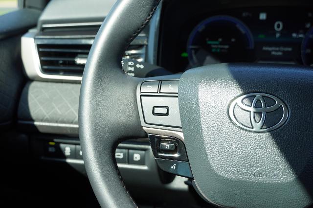 2025 Toyota Camry Vehicle Photo in Riverdale, UT 84405