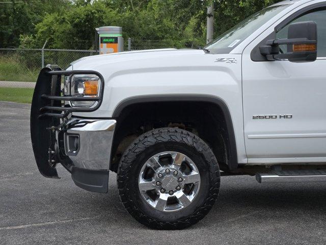 2017 GMC Sierra 2500 HD Vehicle Photo in Decatur, TX 76234