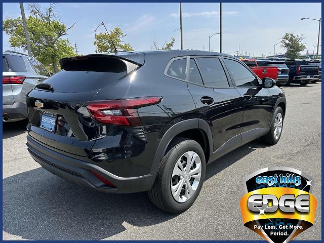 2024 Chevrolet Trax Vehicle Photo in Roslyn, NY 11576