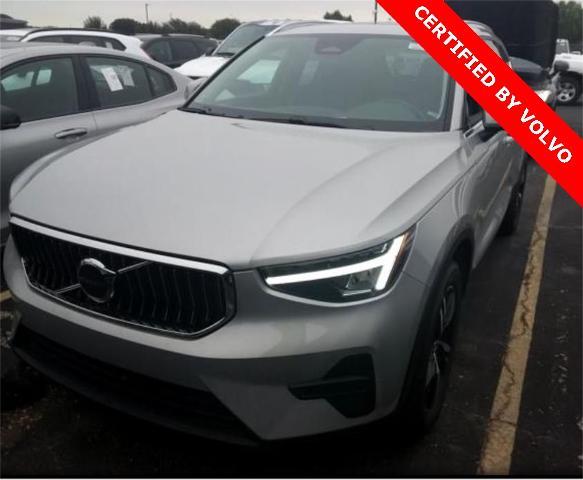 2024 Volvo XC40 Vehicle Photo in Grapevine, TX 76051