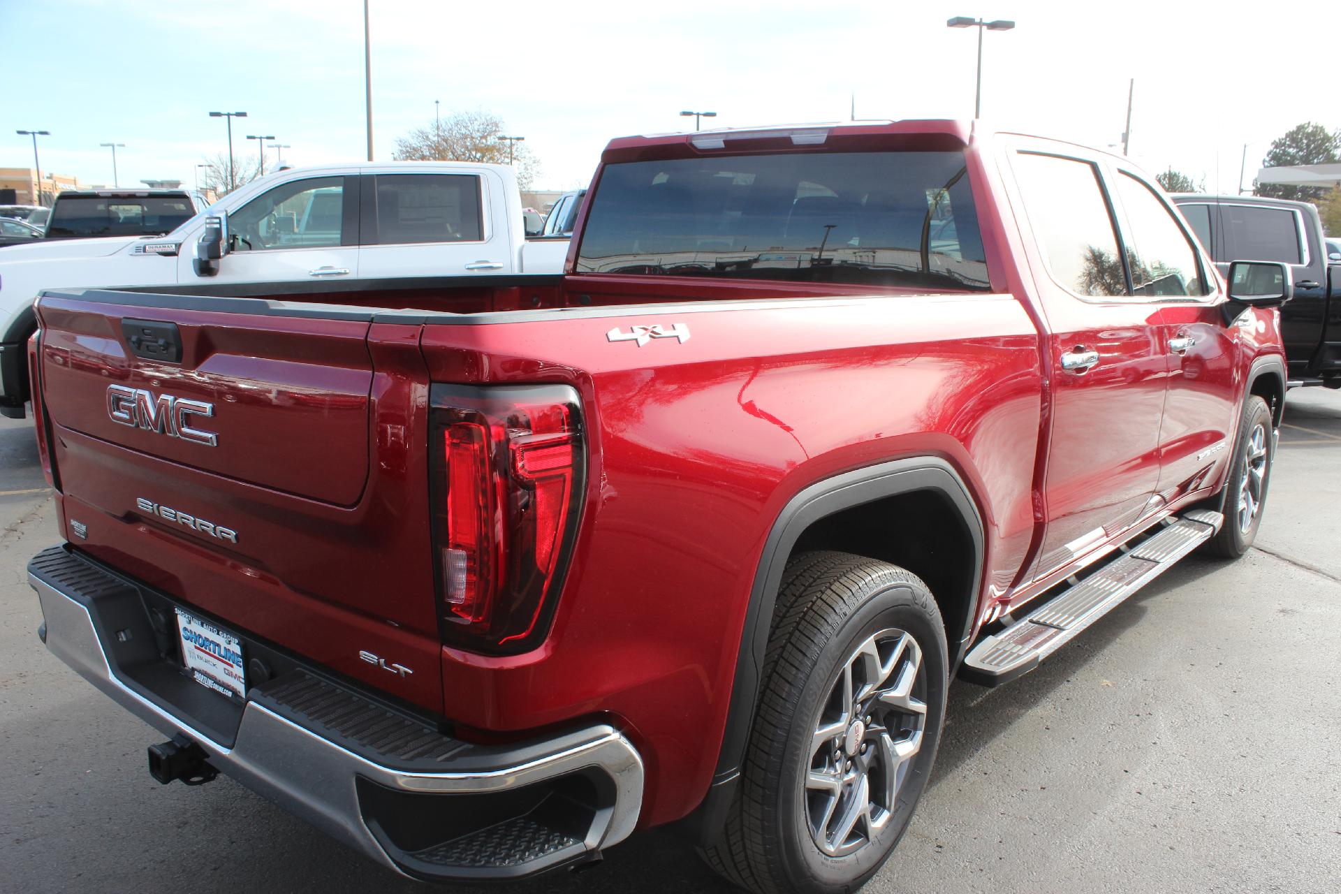 2024 GMC Sierra 1500 Vehicle Photo in AURORA, CO 80012-4011