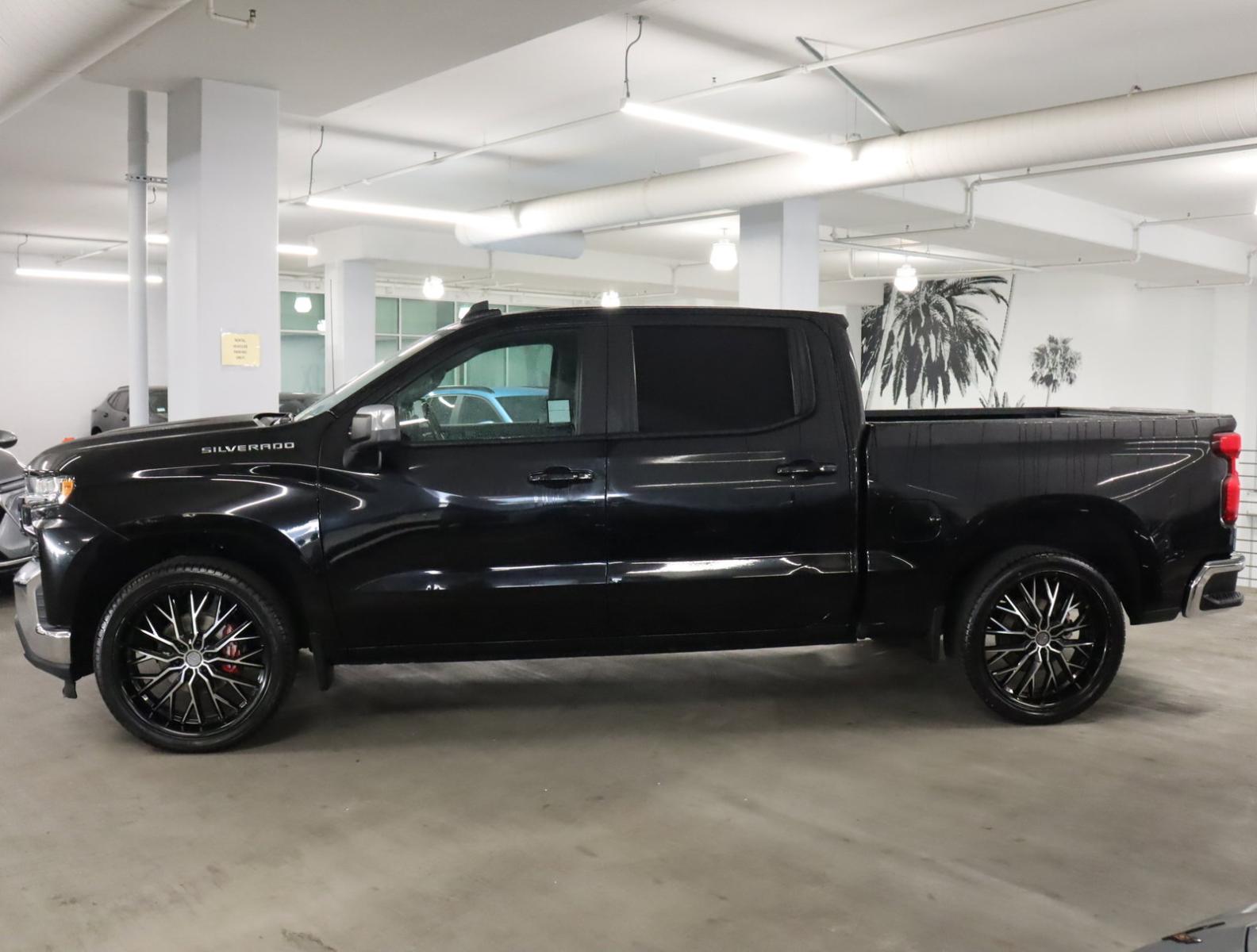 2019 Chevrolet Silverado 1500 Vehicle Photo in LOS ANGELES, CA 90007-3794