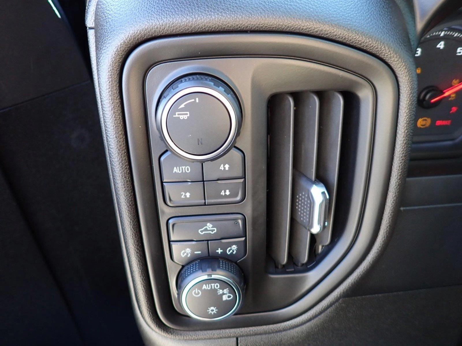 2021 Chevrolet Silverado 1500 Vehicle Photo in DENVER, CO 80221-3610