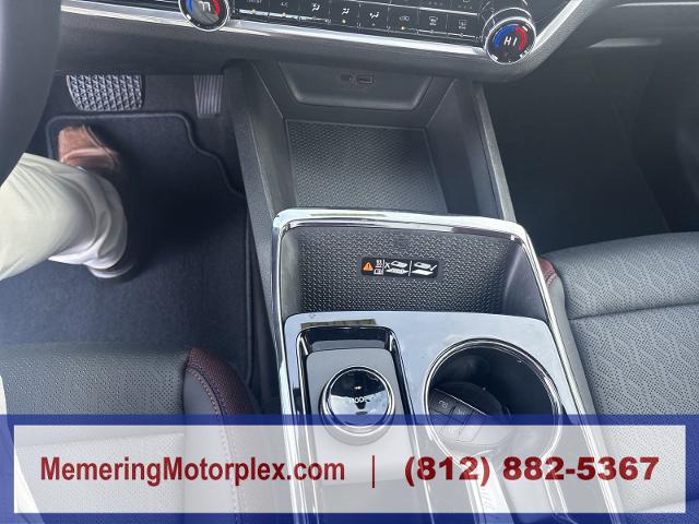 2025 Chevrolet Equinox Vehicle Photo in VINCENNES, IN 47591-5519