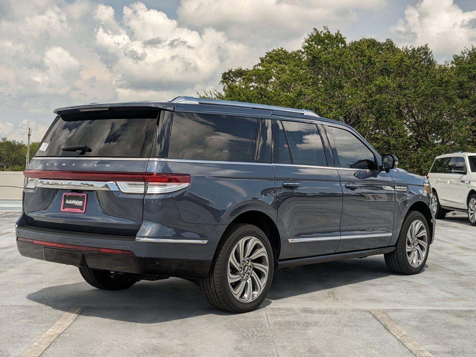 2023 Lincoln Navigator L Vehicle Photo in Clearwater, FL 33765