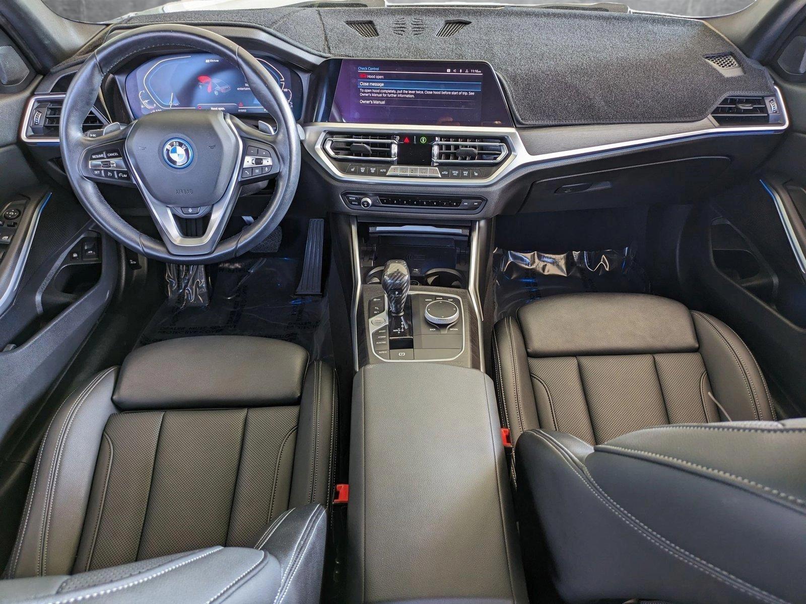 2022 BMW 330e xDrive Vehicle Photo in Bradenton, FL 34207