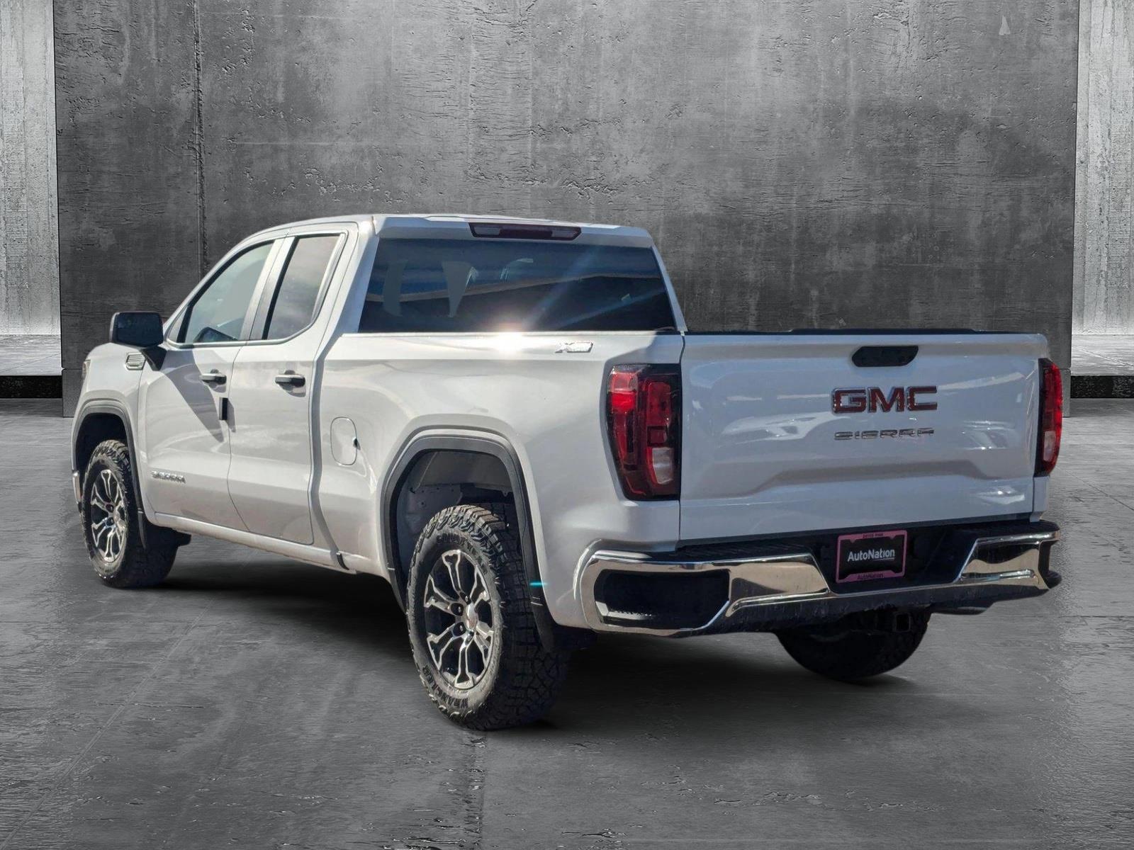 2025 GMC Sierra 1500 Vehicle Photo in LONE TREE, CO 80124-2750