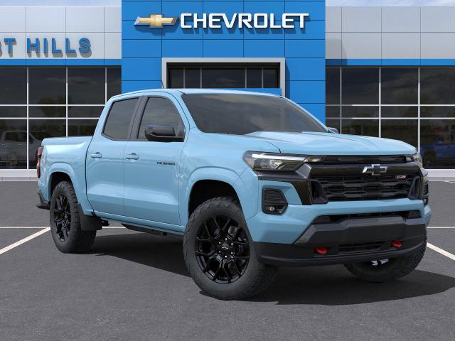 2025 Chevrolet Colorado Vehicle Photo in Roslyn, NY 11576