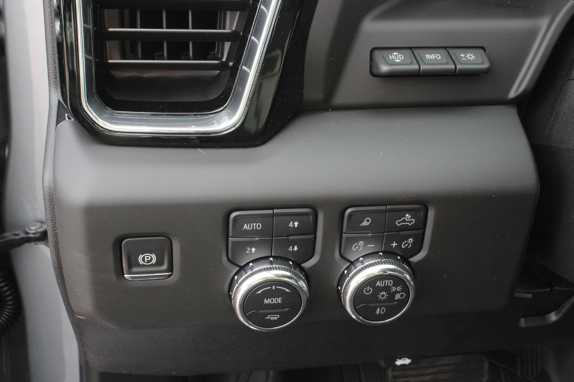 2025 GMC Sierra 3500 HD Vehicle Photo in AURORA, CO 80012-4011