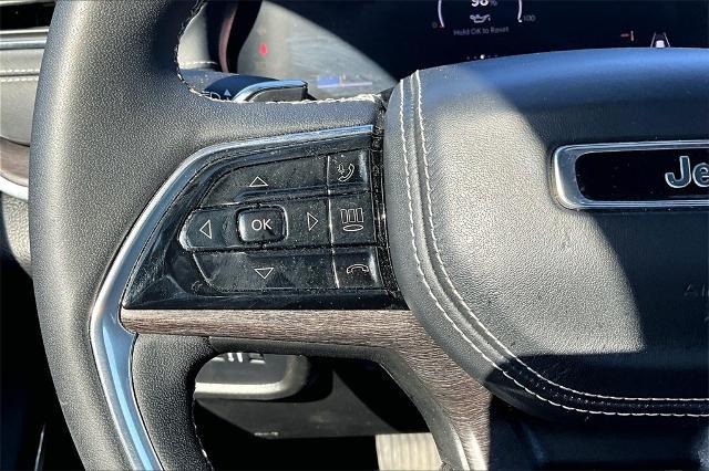 2023 Jeep Grand Cherokee L Vehicle Photo in Grapevine, TX 76051