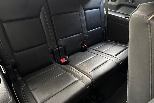 2021 GMC Yukon XL Vehicle Photo in ELK GROVE, CA 95757-8703