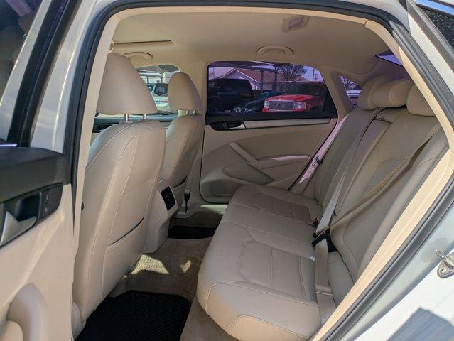 2015 Volkswagen Passat Vehicle Photo in SELMA, TX 78154-1460