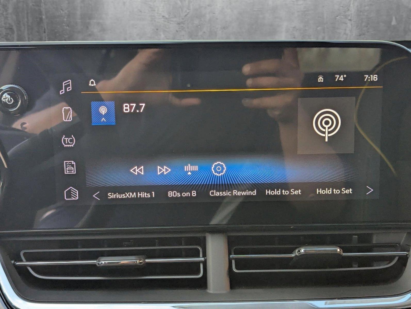 2025 Chevrolet Trax Vehicle Photo in GREENACRES, FL 33463-3207