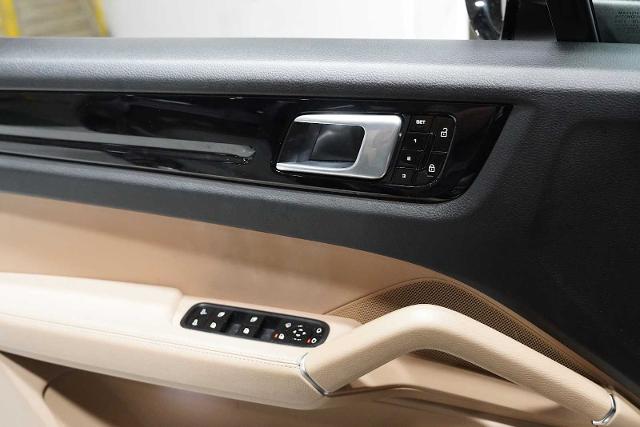 2021 Porsche Cayenne Vehicle Photo in GRAPEVINE, TX 76051
