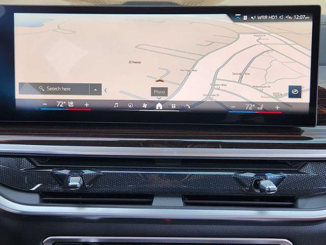 2025 BMW X7 xDrive40i Vehicle Photo in PLANO, TX 75024
