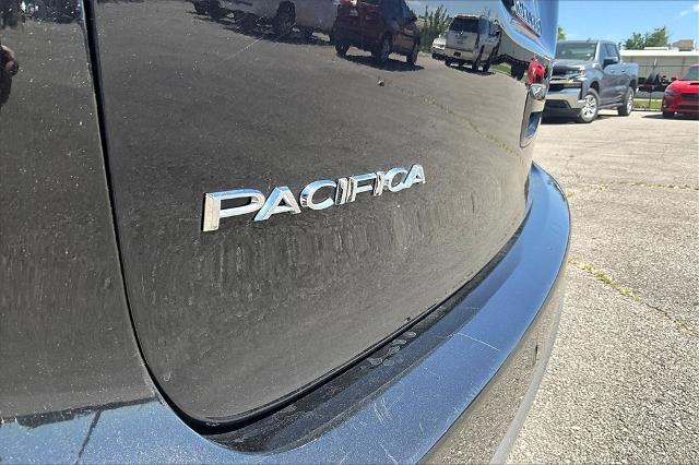 2023 Chrysler Pacifica Vehicle Photo in Tulsa, OK 74145