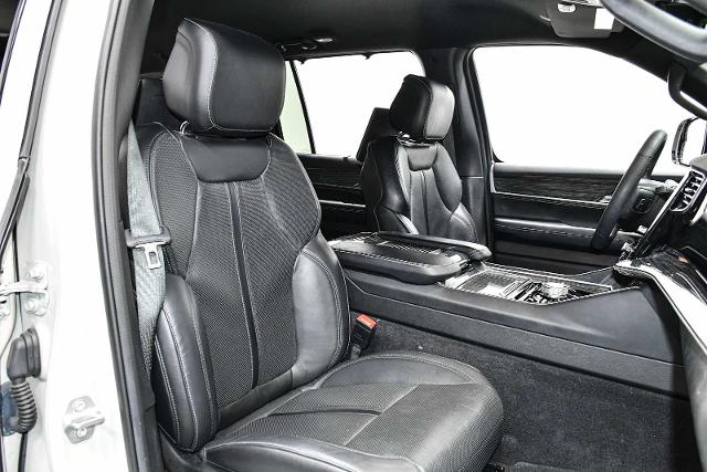 2022 Jeep Wagoneer Vehicle Photo in DALLAS, TX 75235