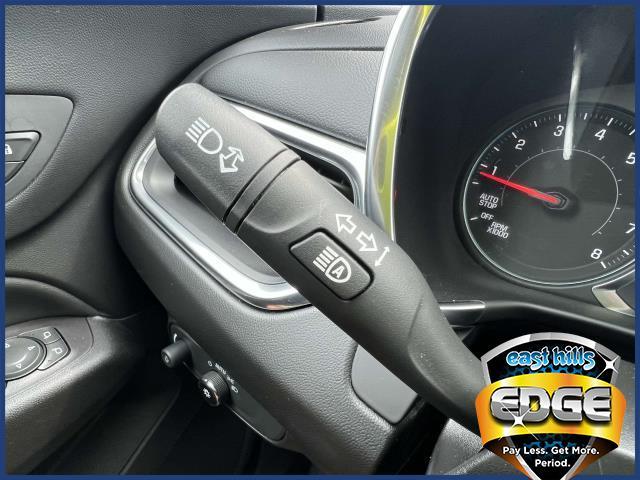 2022 Chevrolet Equinox Vehicle Photo in Roslyn, NY 11576