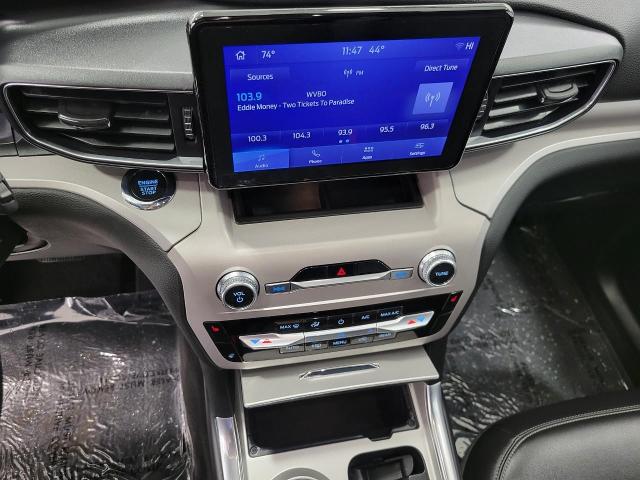 2023 Ford Explorer Vehicle Photo in Oshkosh, WI 54904