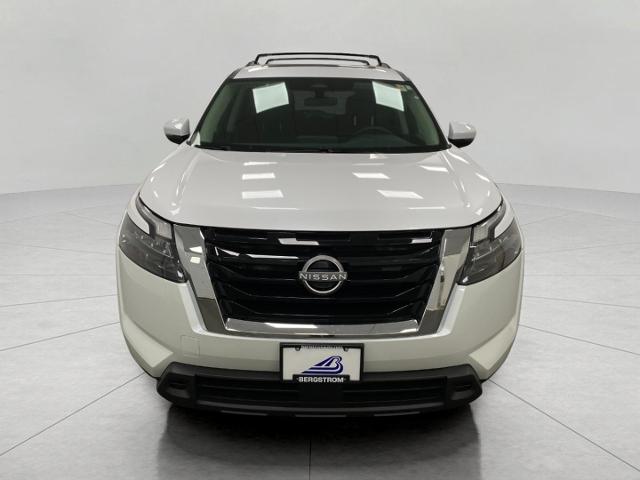 2025 Nissan Pathfinder Vehicle Photo in Appleton, WI 54913