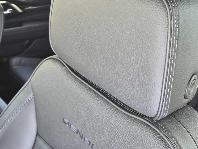 2023 GMC Yukon Vehicle Photo in DENTON, TX 76210-9321