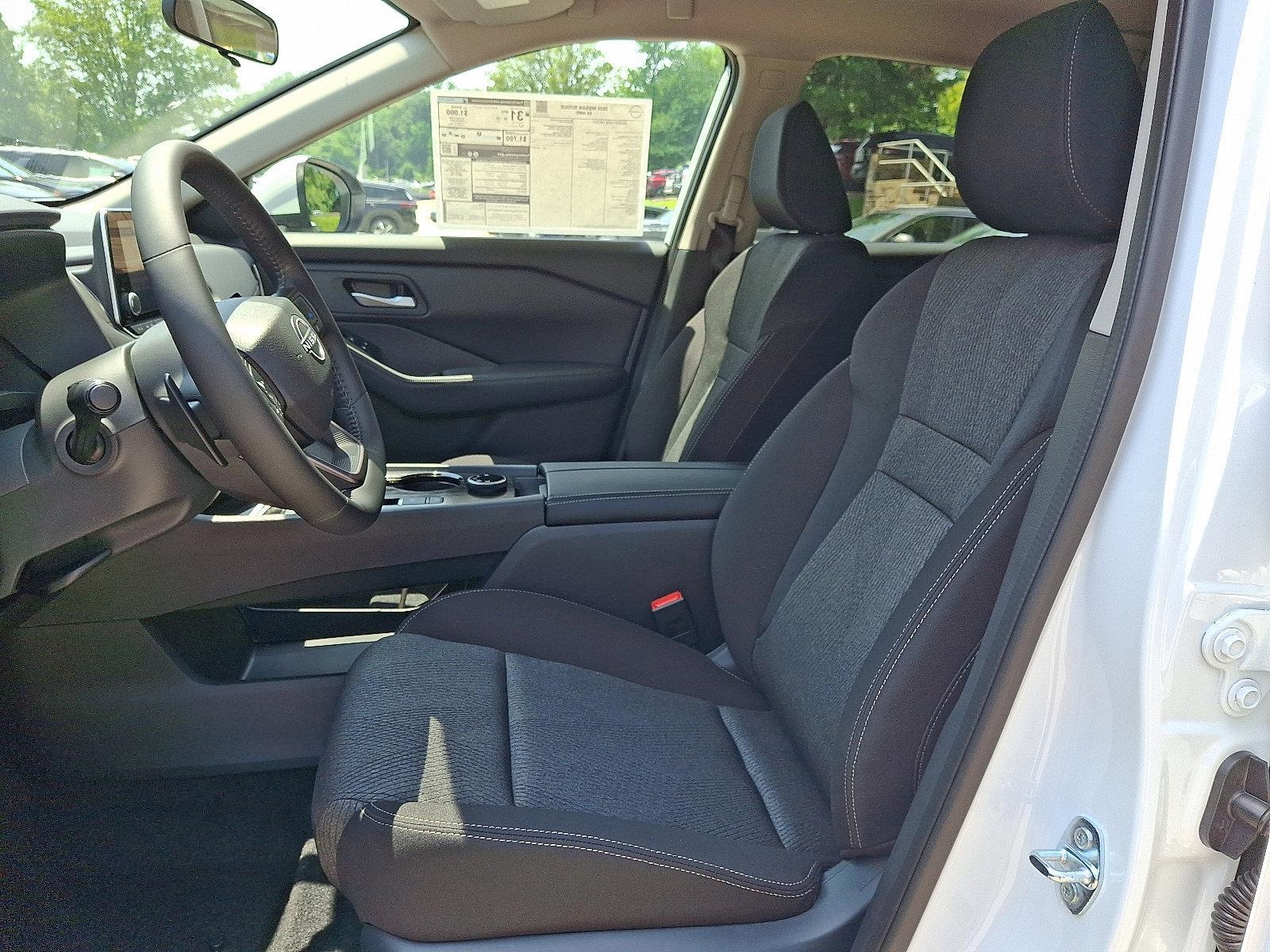 2025 Nissan Rogue Vehicle Photo in Jenkintown, PA 19046