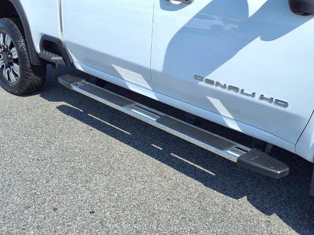 2024 GMC Sierra 3500 HD Vehicle Photo in EMPORIA, VA 23847-1235