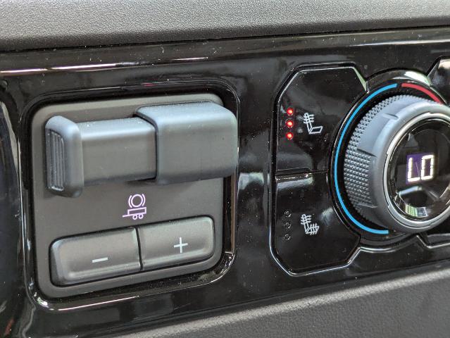 2024 Chevrolet Silverado 1500 Vehicle Photo in BRUNSWICK, GA 31525-1881
