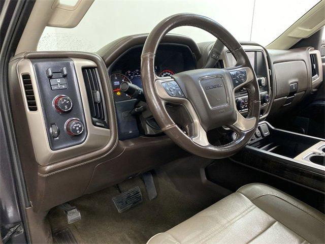 Used 2015 GMC Sierra 2500 Denali HD Denali with VIN 1GT120EG5FF542009 for sale in Portland, OR