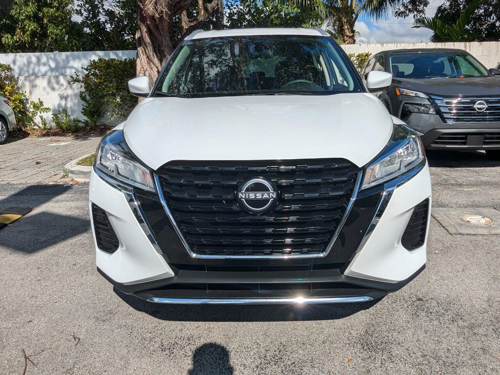 2024 Nissan Kicks Vehicle Photo in Miami, FL 33135