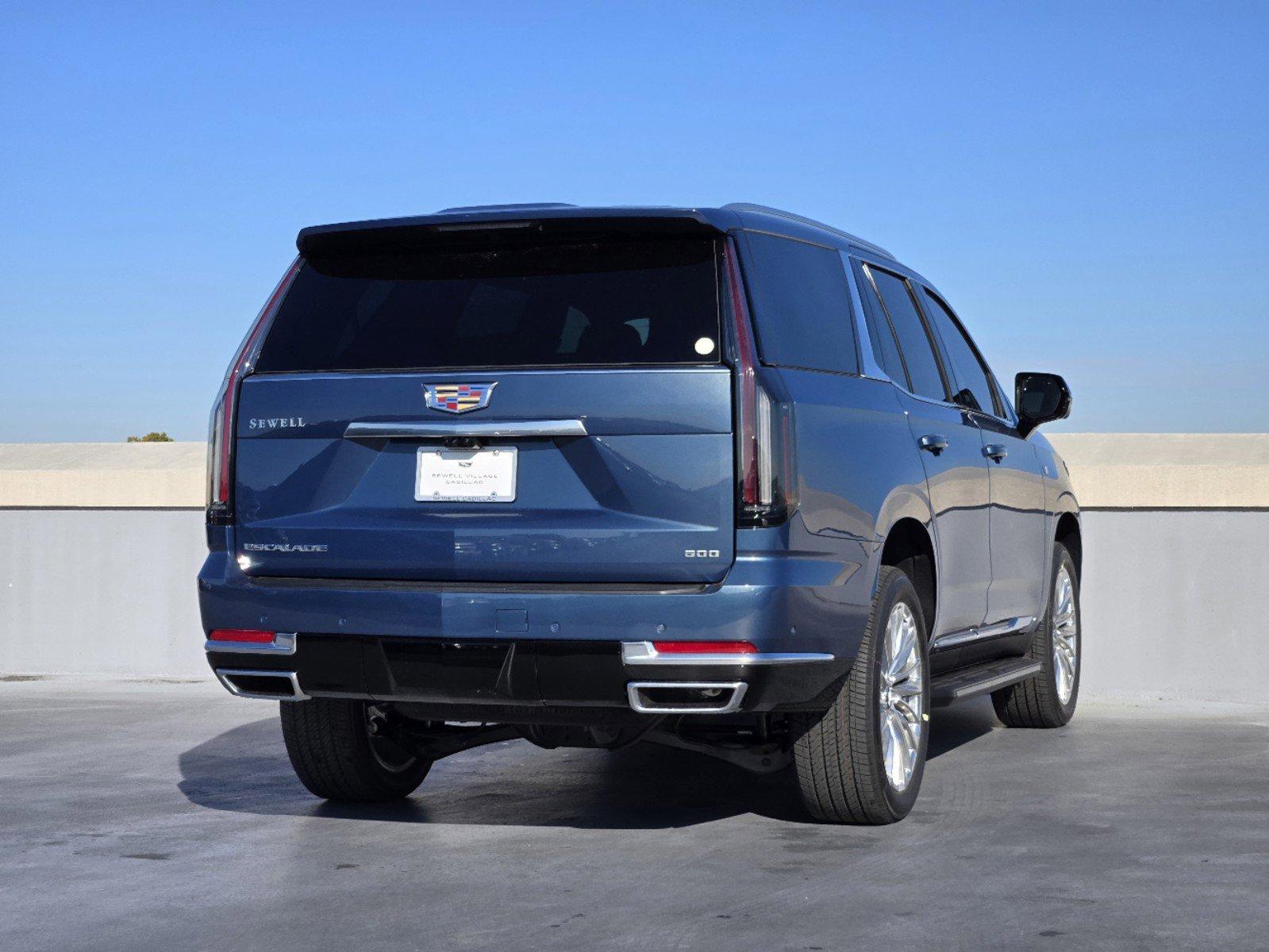 2025 Cadillac Escalade Vehicle Photo in DALLAS, TX 75209-3095