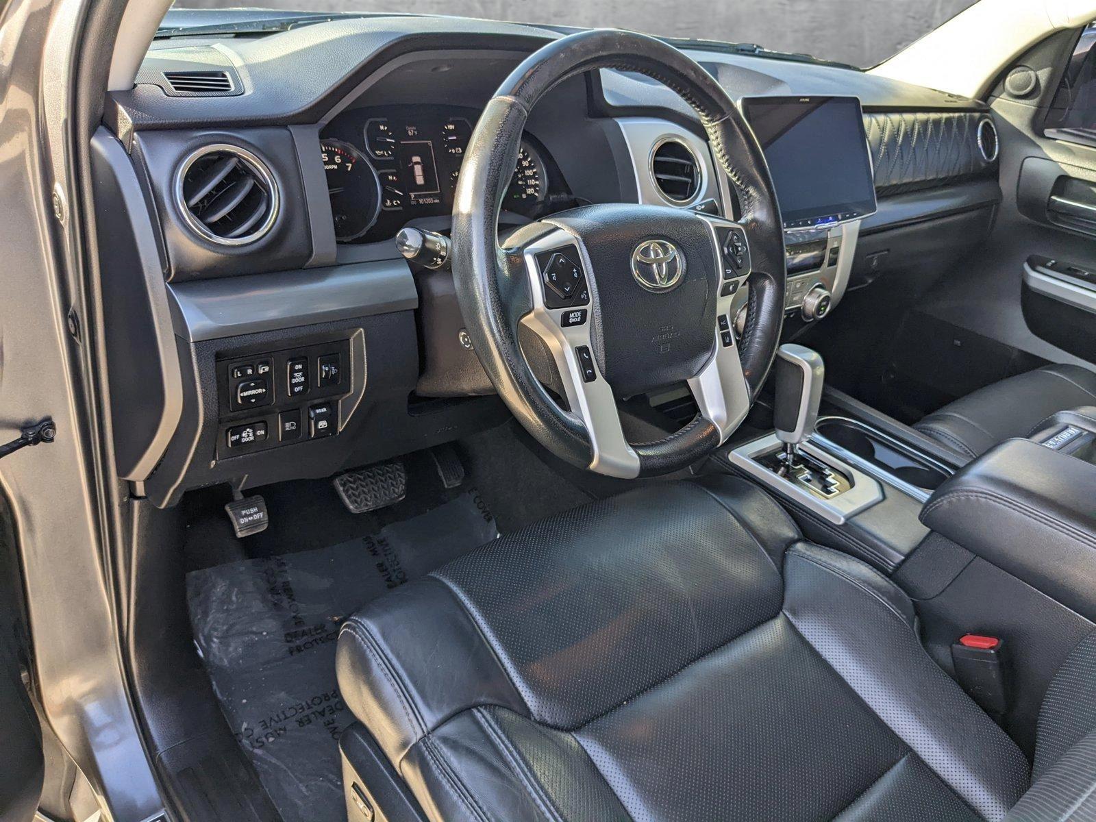 2019 Toyota Tundra 4WD Vehicle Photo in Davie, FL 33331