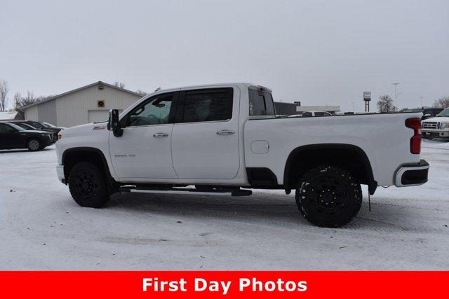 2023 Chevrolet Silverado 3500HD LTZ photo 40