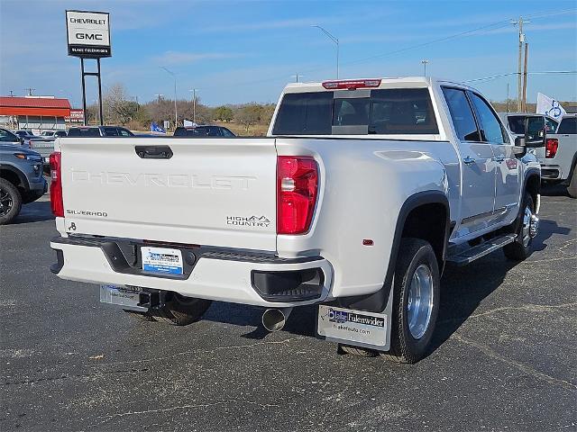 2025 Chevrolet Silverado 3500 HD Vehicle Photo in EASTLAND, TX 76448-3020