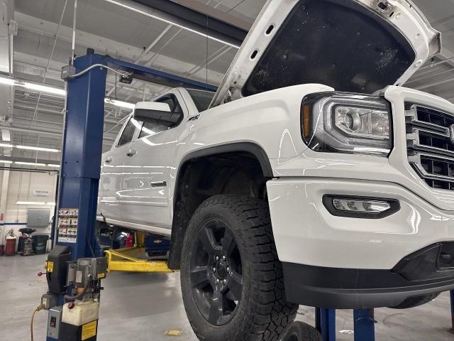 2018 GMC Sierra 1500 Vehicle Photo in NEENAH, WI 54956-2243