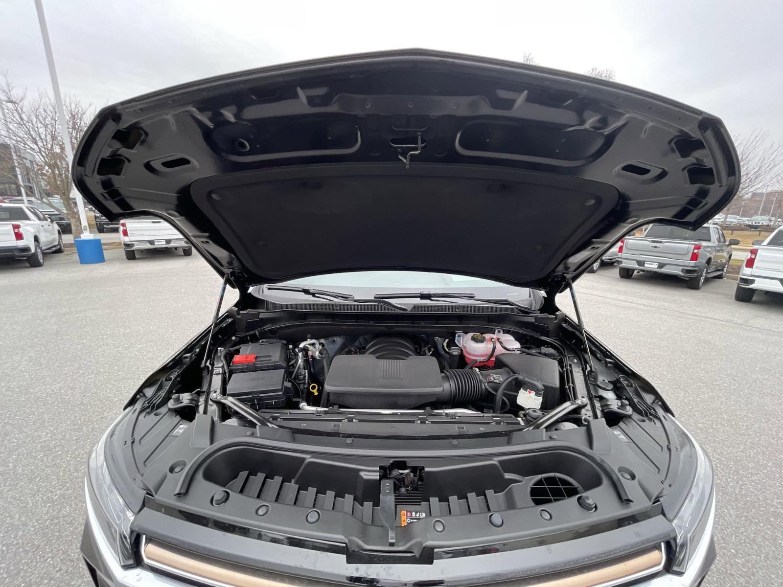 2024 Chevrolet Tahoe Vehicle Photo in BENTONVILLE, AR 72712-4322